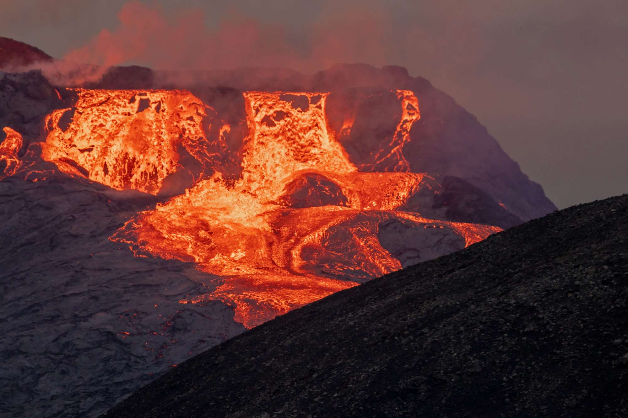 Fagradalsfjall Volcano Tour with aspect2i